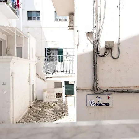 Domus Regina Carmela Apartment *