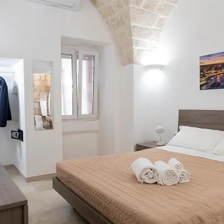 Domus Regina Carmela Apartment *
