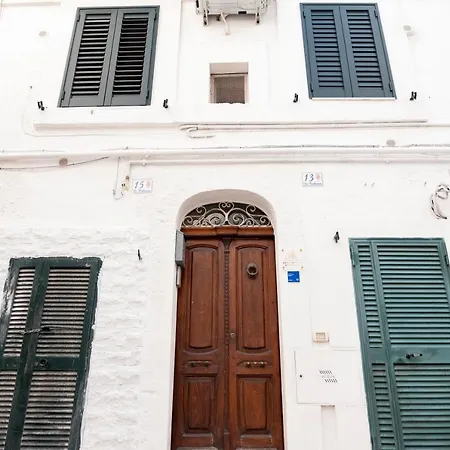 Appartement Domus Regina Carmela *