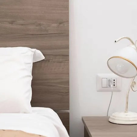 Appartement Domus Regina Carmela *